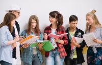 ��������